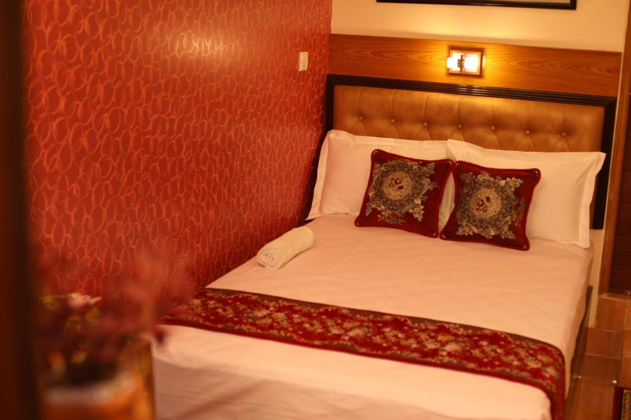 Hotel Shalimar Int'L Dhaka Buitenkant foto