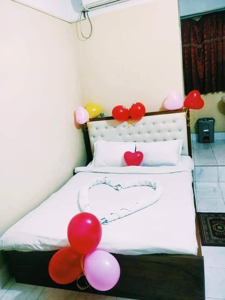 Hotel Shalimar Int'L Dhaka Buitenkant foto